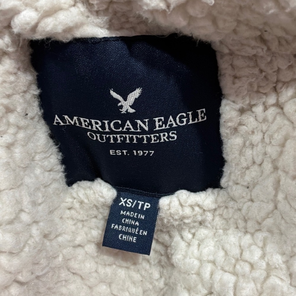 American Eagle Tan Utility Parka Jacket Sherpa Lined Faux Fur Hood Womens XS - Picture 6 of 7